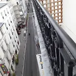 Perfect & * Paris