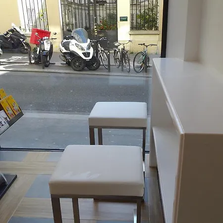 Perfect & Auberge de jeunesse *